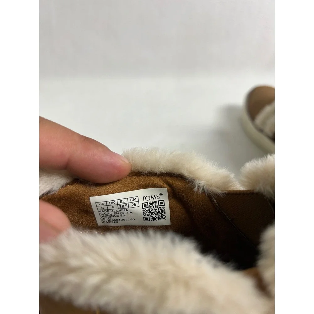 Cozy Winter Gorpcore TOMS Womens 8 Brown Faux Fur Leather Slip On Bootie Sneaker